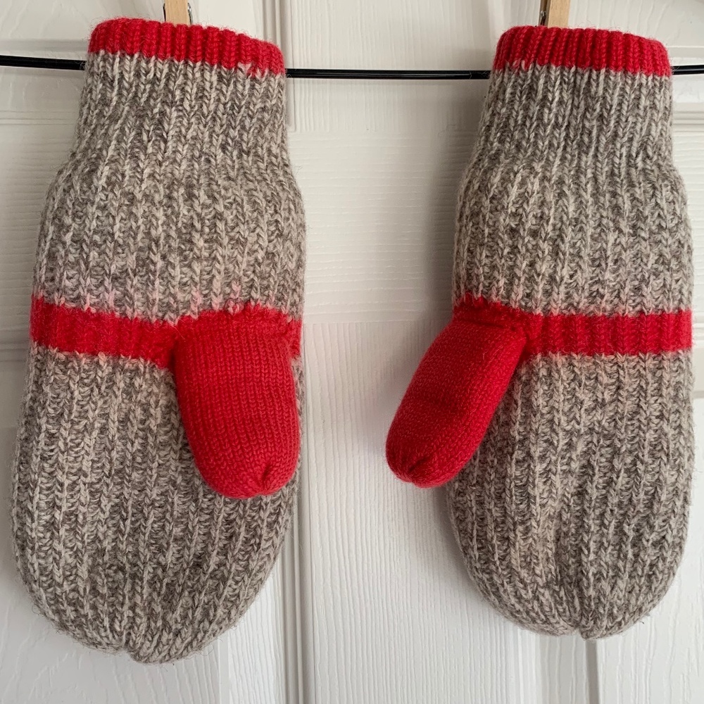 Wool mittens! 1 Pair Men's size large